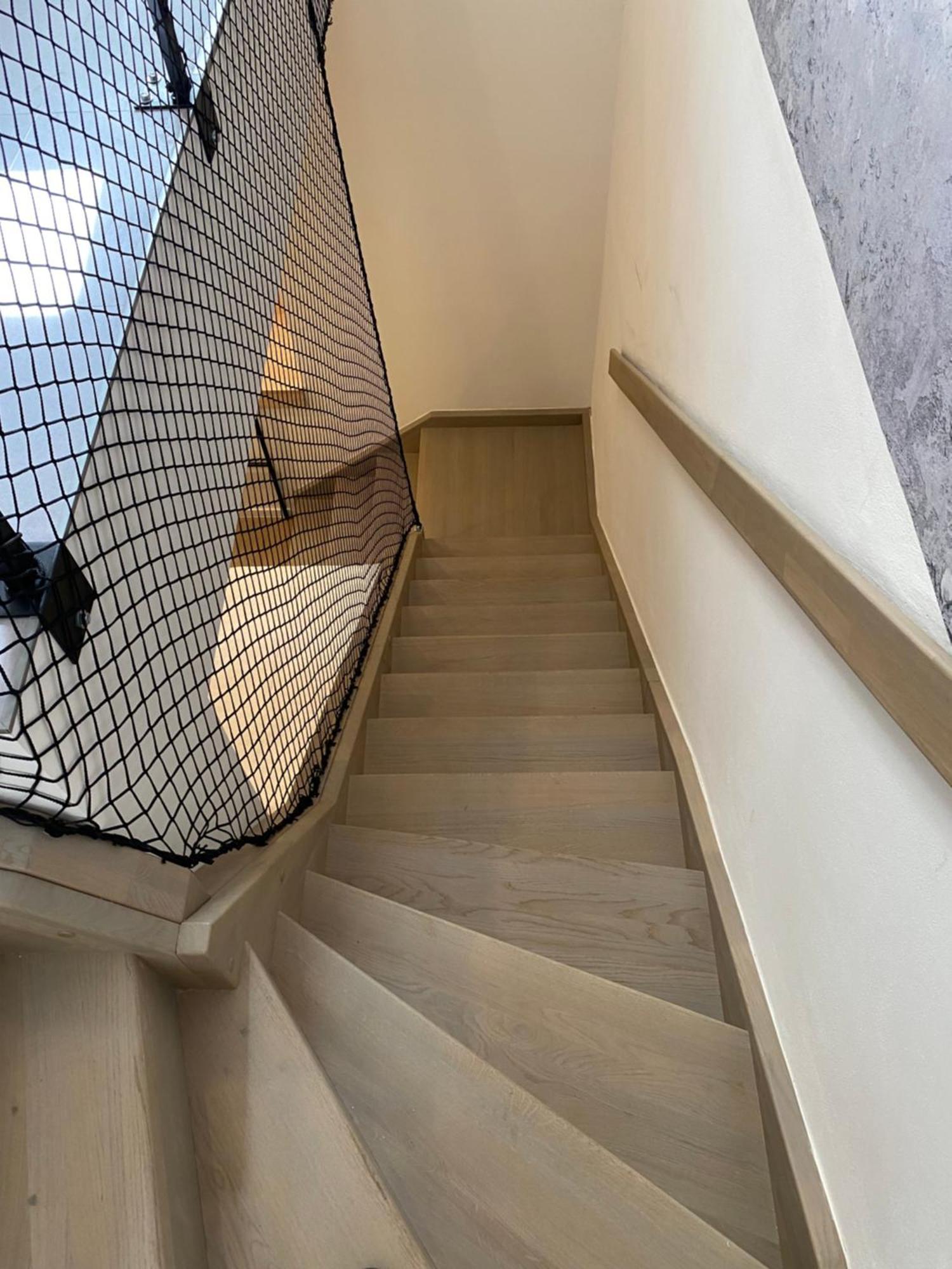 Honest Karlin Aparthotel Prague Room photo